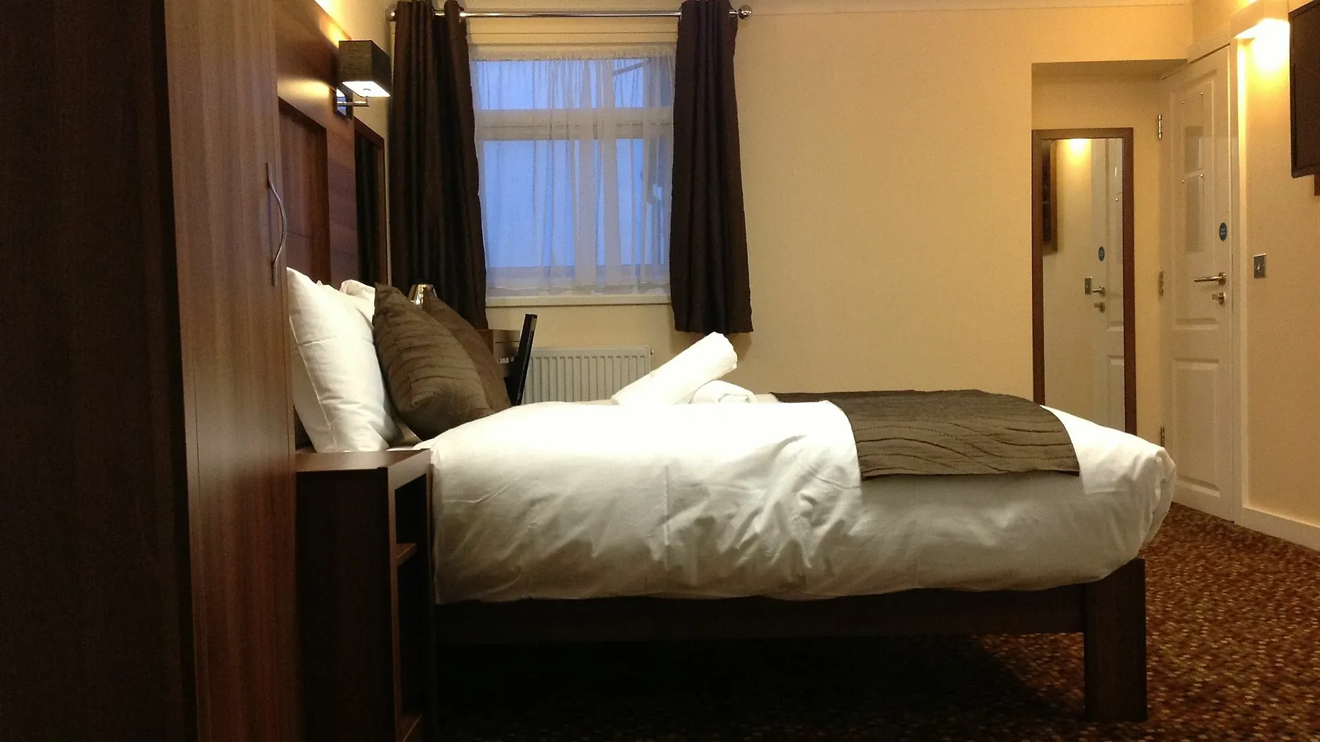 Prince Regent Hotel Excel London 3*,